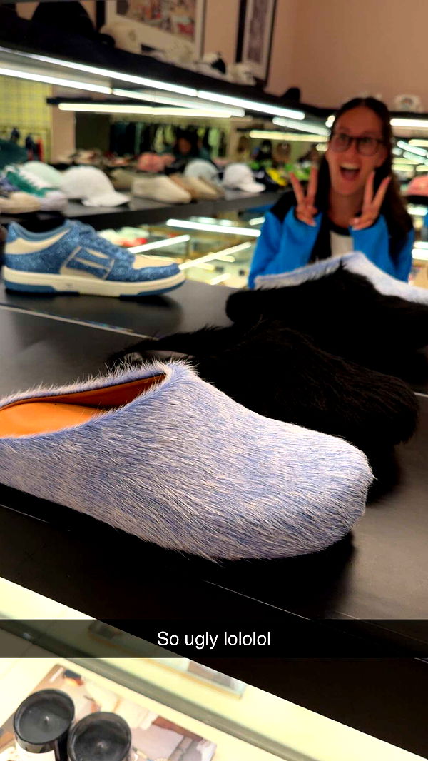 alexaadams30 image ~ Altpins