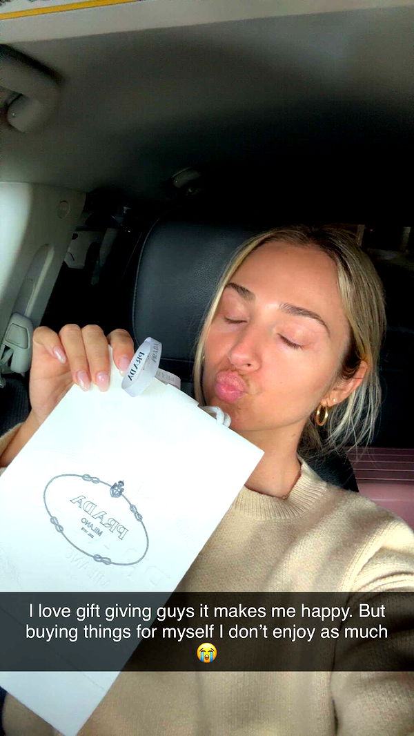 alexaadams30 image ~ Altpins