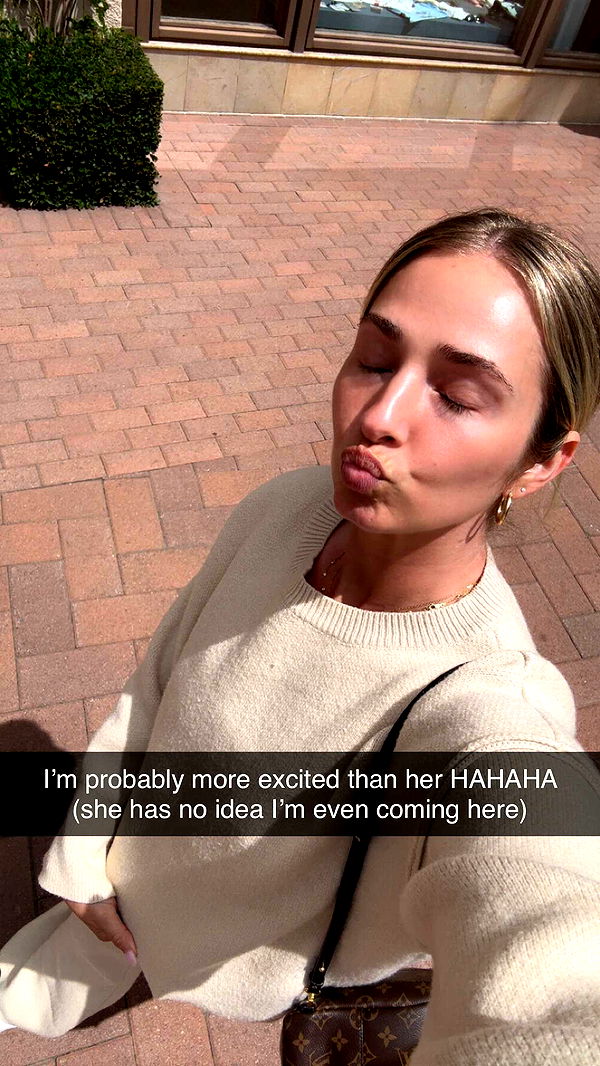 alexaadams30 image ~ Altpins