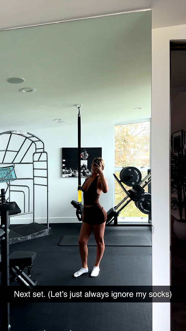 alexaadams30 image ~ Altpins