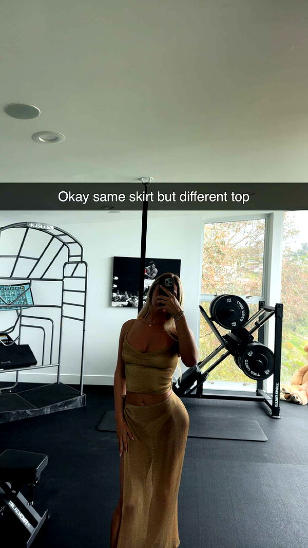 alexaadams30 image ~ Altpins