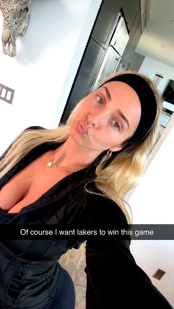 alexaadams30 image ~ Altpins