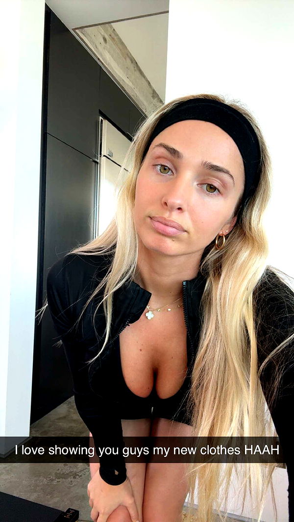 alexaadams30 image ~ Altpins