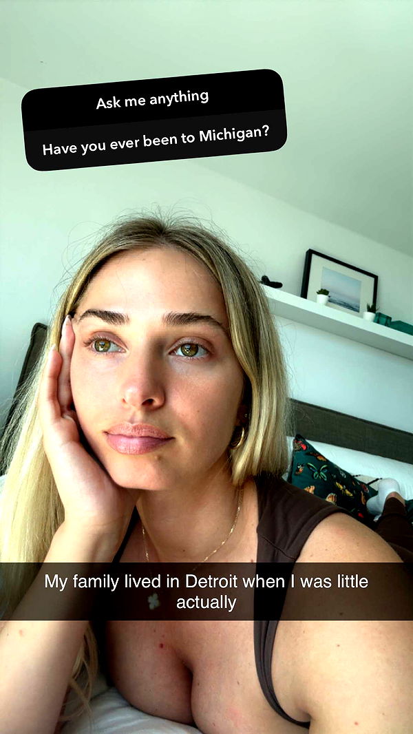 alexaadams30 image ~ Altpins