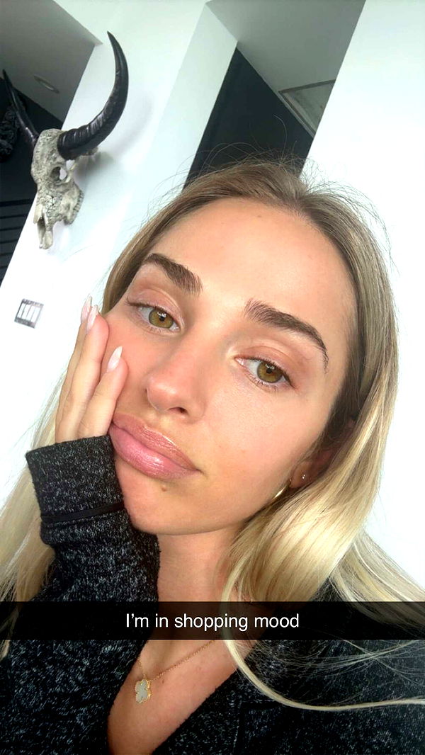 alexaadams30 image ~ Altpins