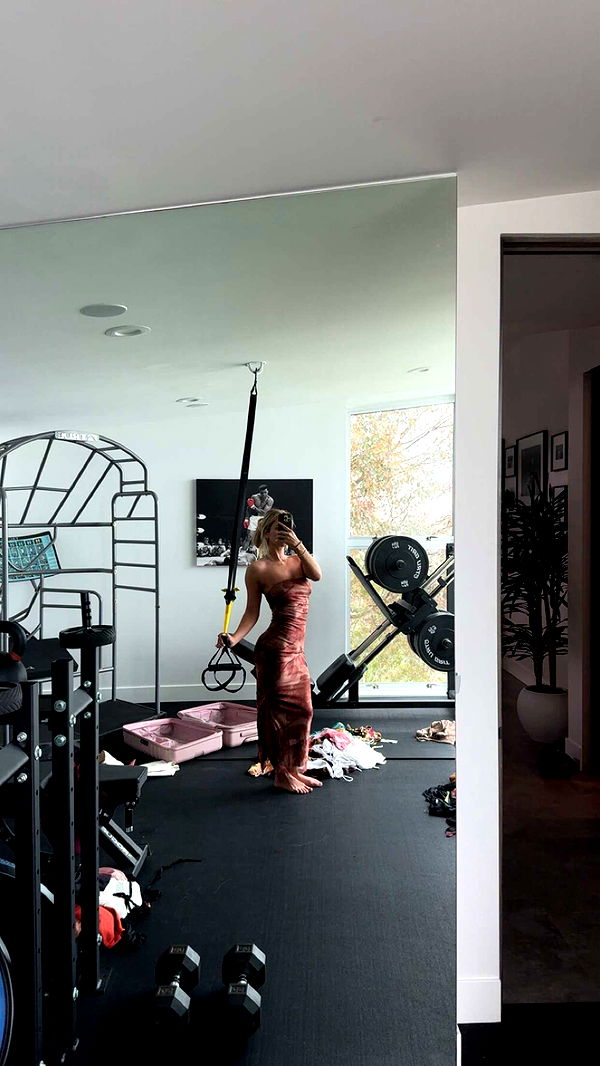 alexaadams30 image ~ Altpins