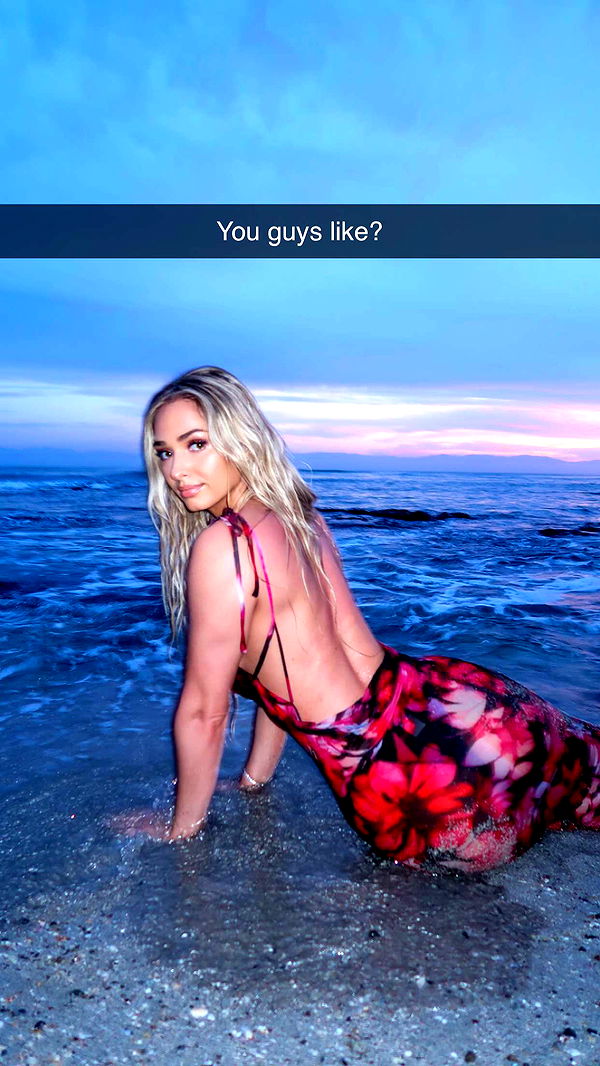 alexaadams30 image ~ Altpins