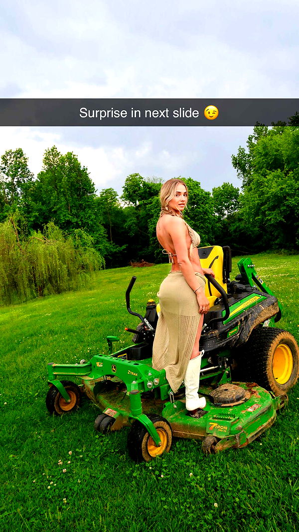 alexaadams30 image ~ Altpins