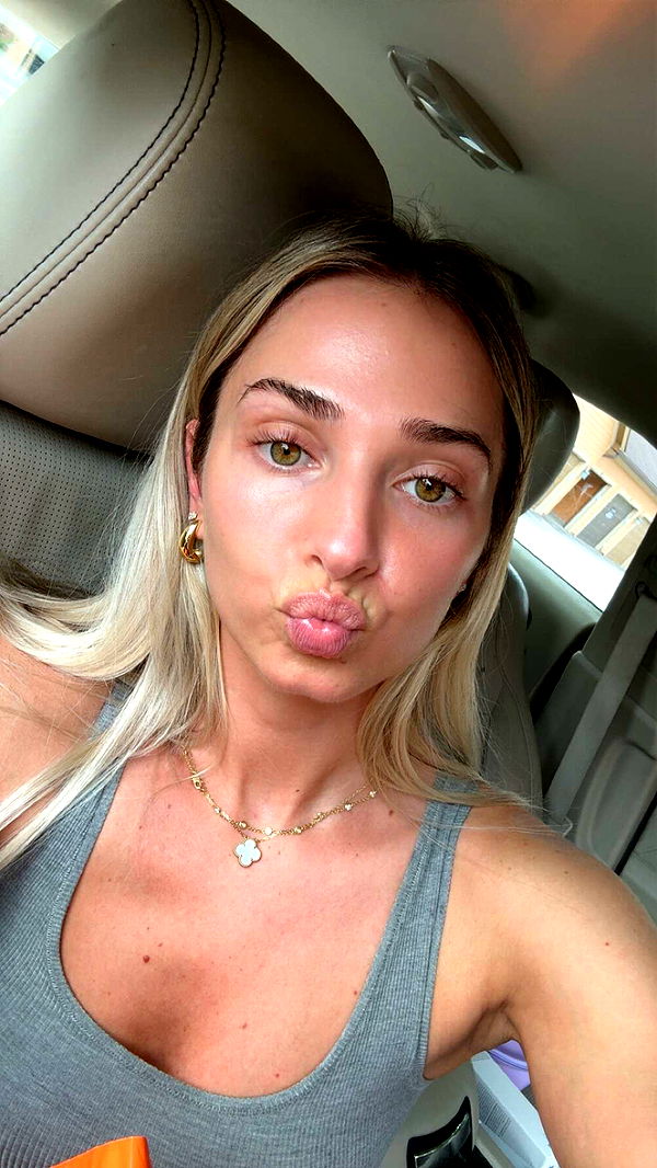 alexaadams30 image ~ Altpins