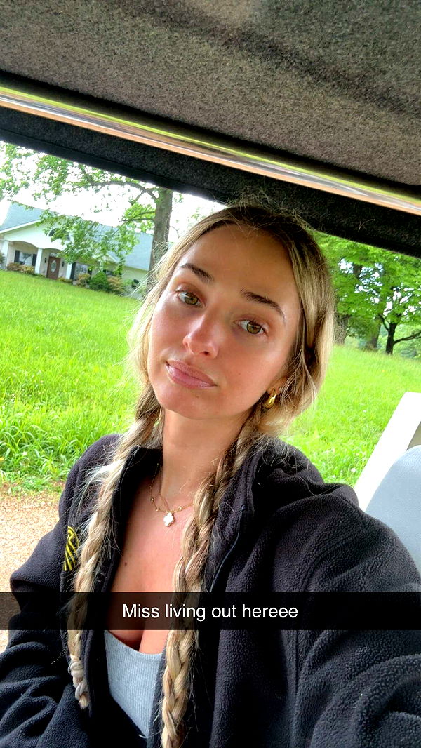 alexaadams30 image ~ Altpins