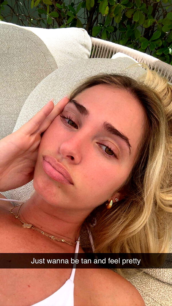 alexaadams30 image ~ Altpins