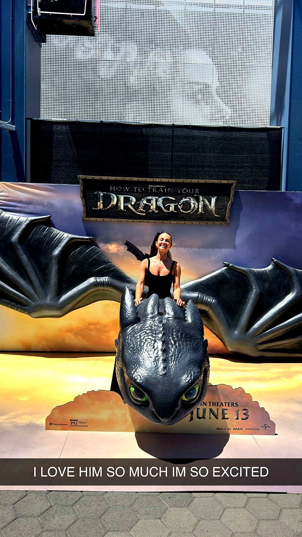 alexaadams30 image ~ Altpins