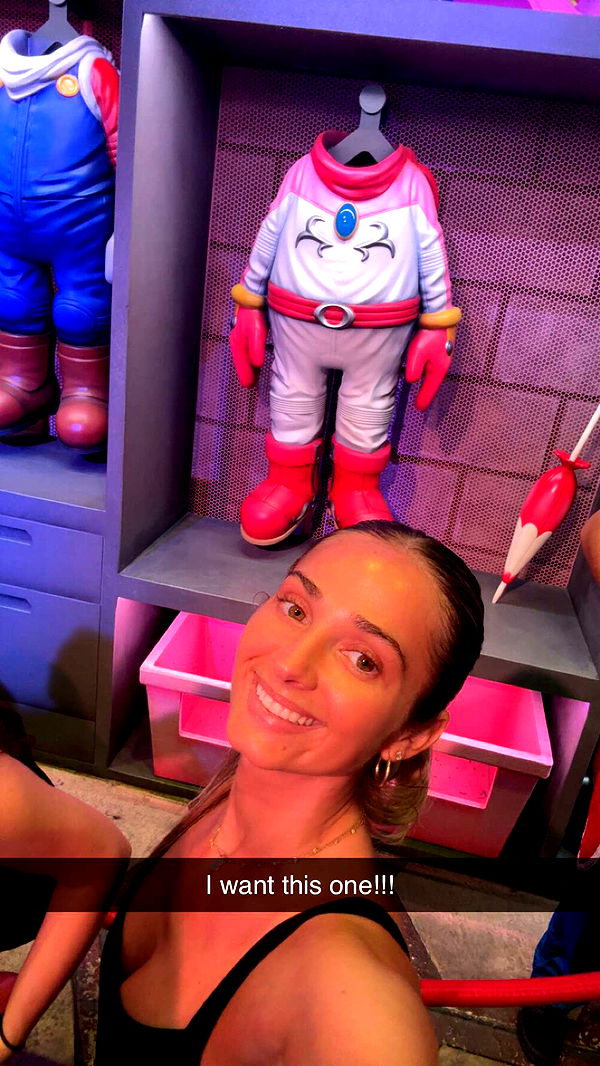 alexaadams30 image ~ Altpins