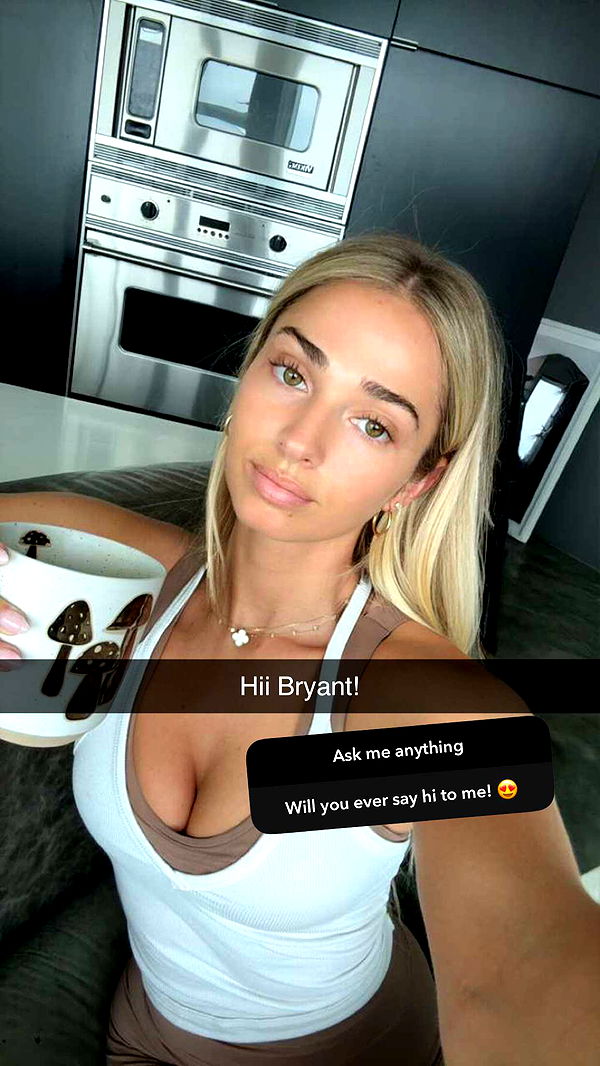 alexaadams30 image ~ Altpins