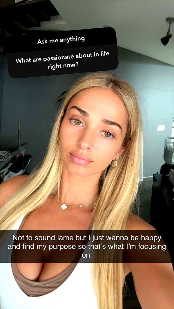 alexaadams30 image ~ Altpins