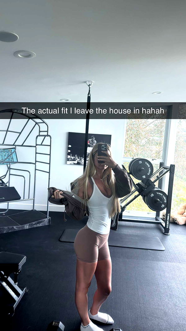 alexaadams30 image ~ Altpins