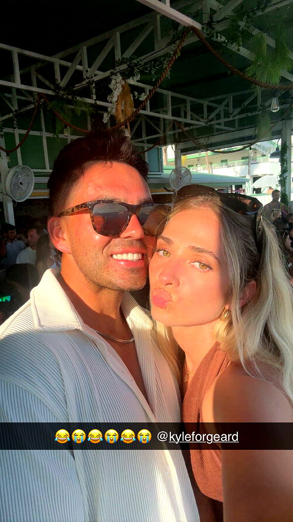 alexaadams30 image ~ Altpins