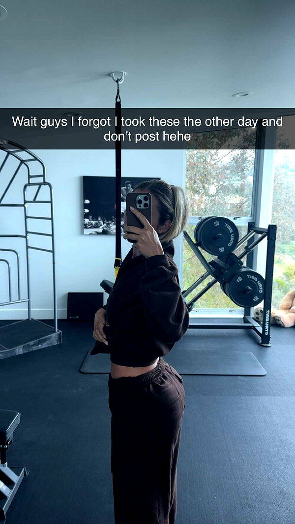 alexaadams30 image ~ Altpins