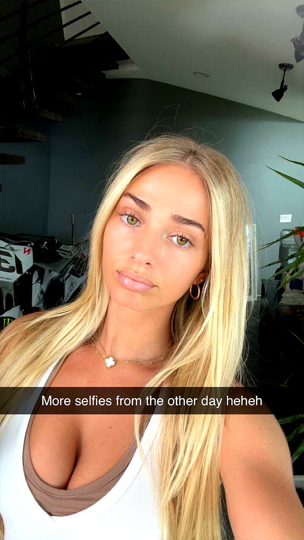 alexaadams30 image ~ Altpins