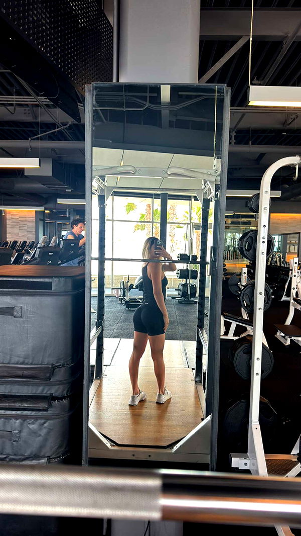 alexaadams30 image ~ Altpins