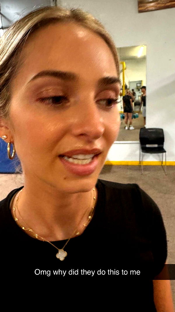 alexaadams30 image ~ Altpins