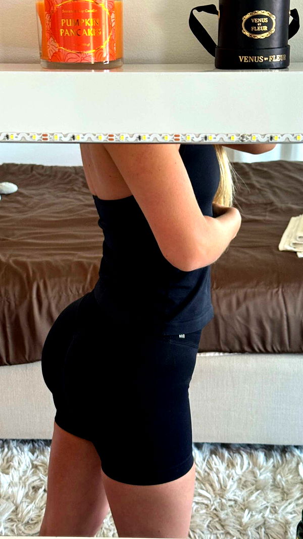 alexaadams30 image ~ Altpins