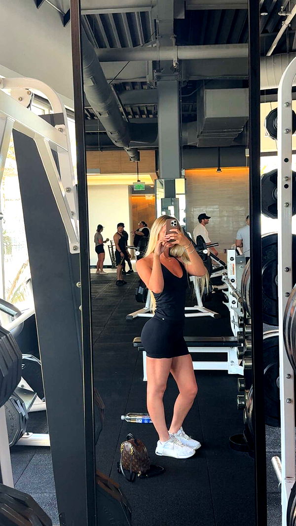 alexaadams30 image ~ Altpins