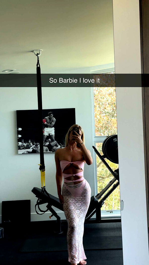 alexaadams30 image ~ Altpins