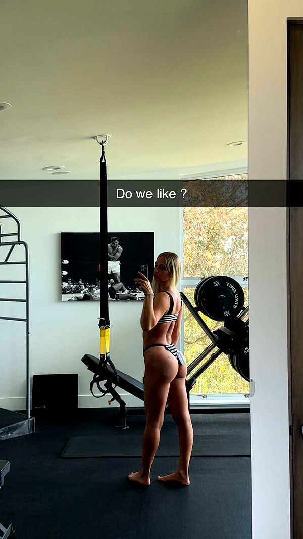 alexaadams30 image ~ Altpins