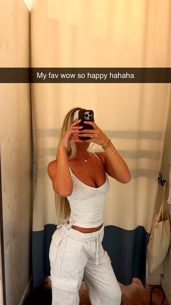 alexaadams30 image ~ Altpins