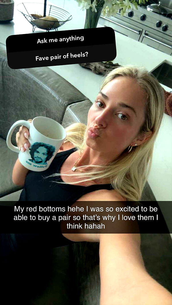 alexaadams30 image ~ Altpins