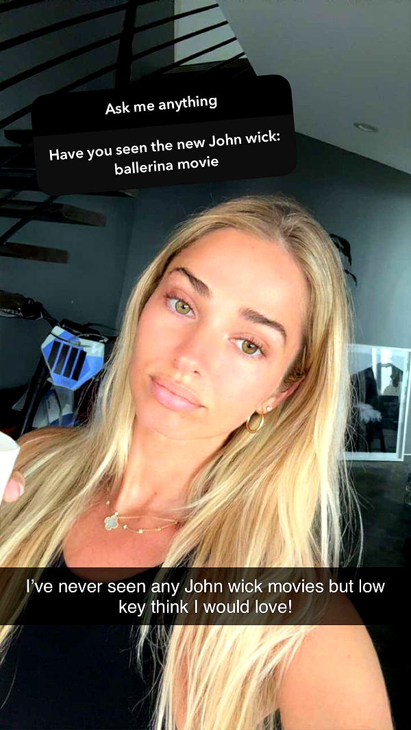 alexaadams30 image ~ Altpins