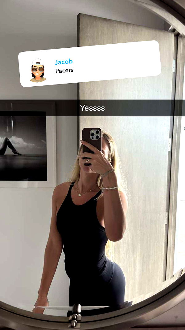 alexaadams30 image ~ Altpins