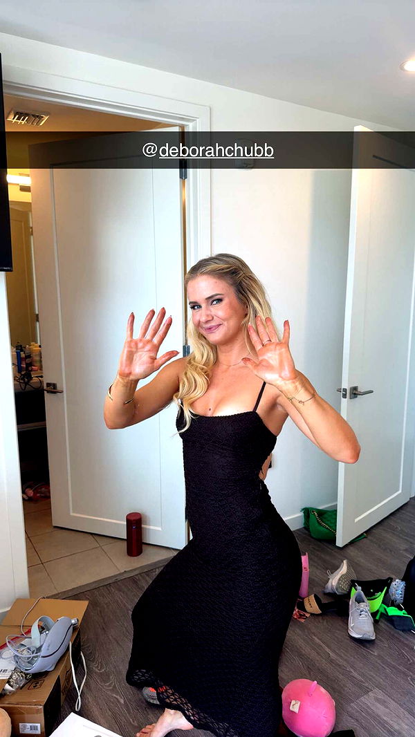 alexaadams30 image ~ Altpins