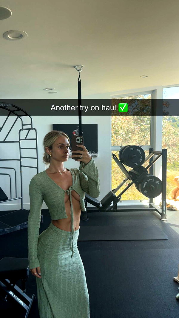 alexaadams30 image ~ Altpins