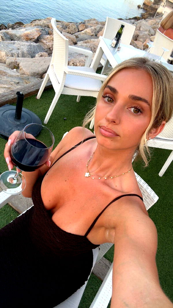 alexaadams30 image ~ Altpins