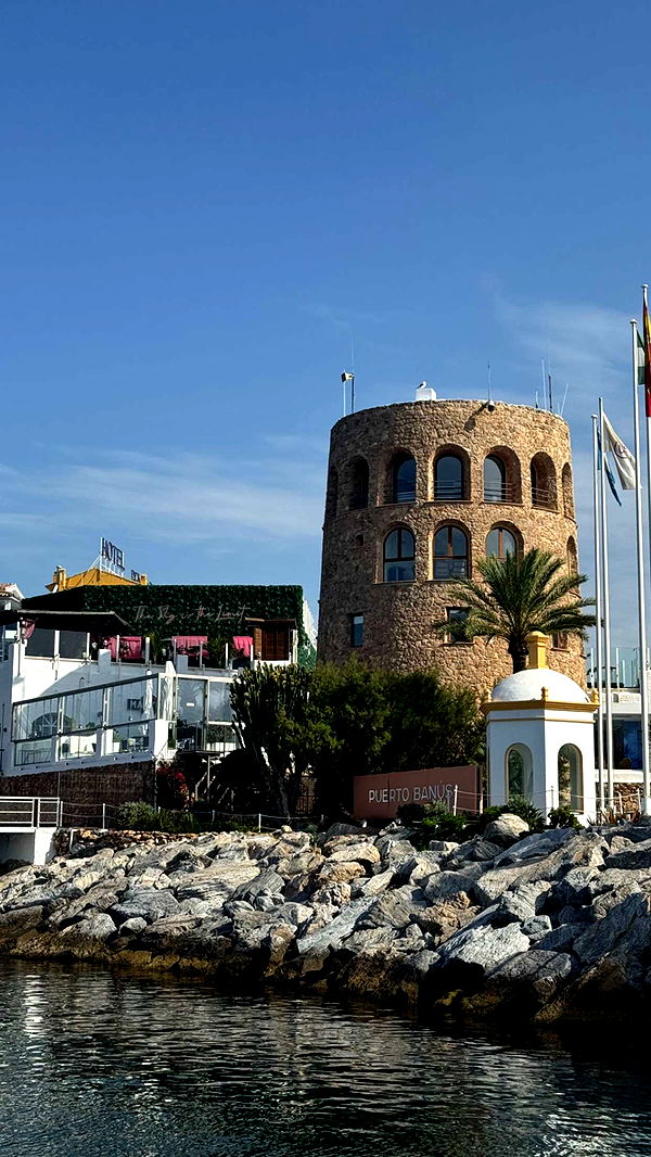 alexaadams30 image ~ Altpins