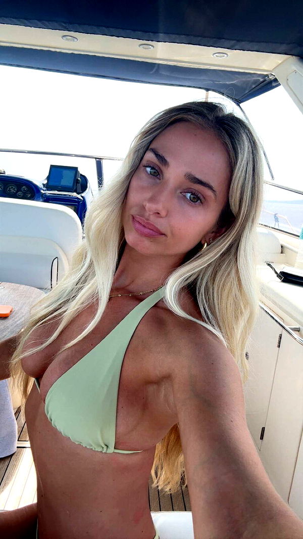 alexaadams30 image ~ Altpins