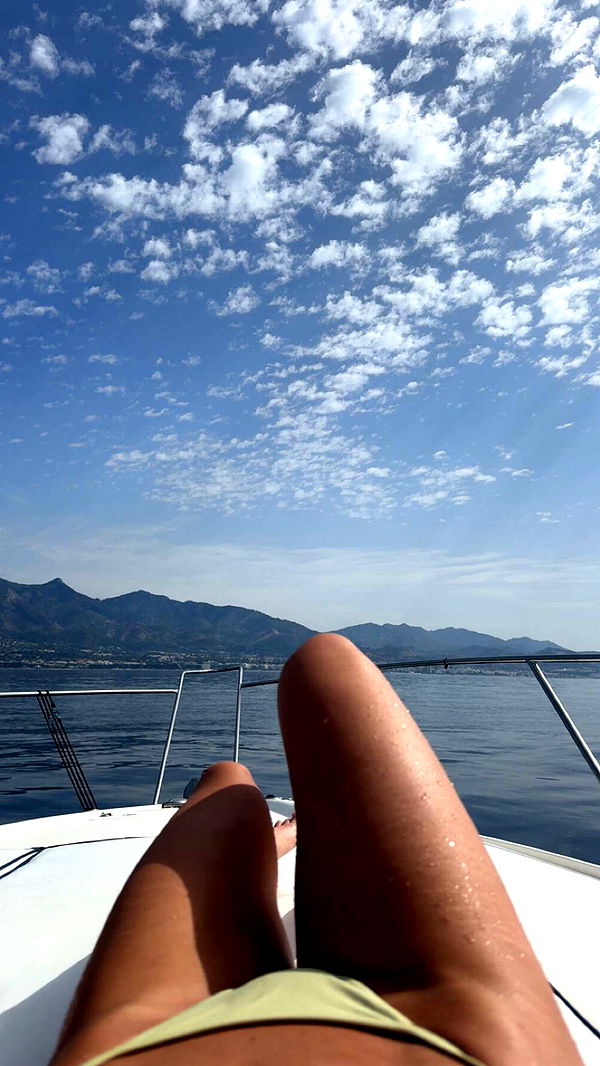 alexaadams30 image ~ Altpins