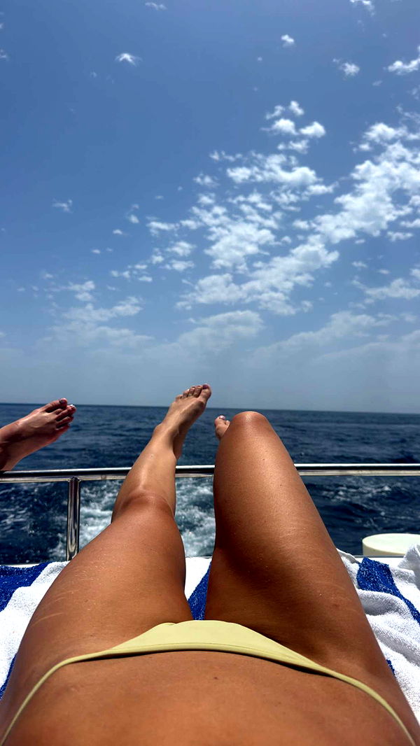 alexaadams30 image ~ Altpins