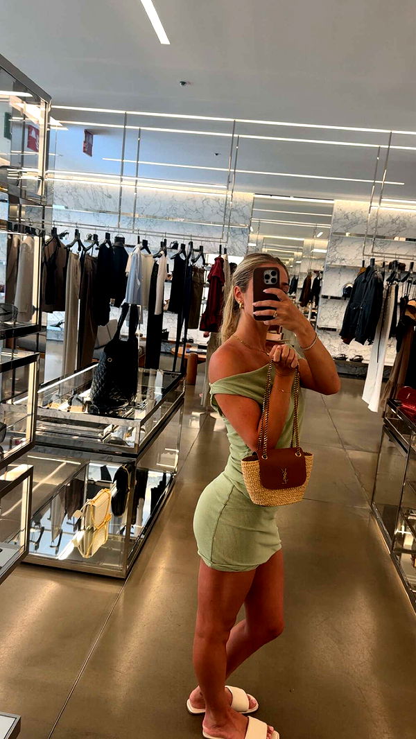 alexaadams30 image ~ Altpins