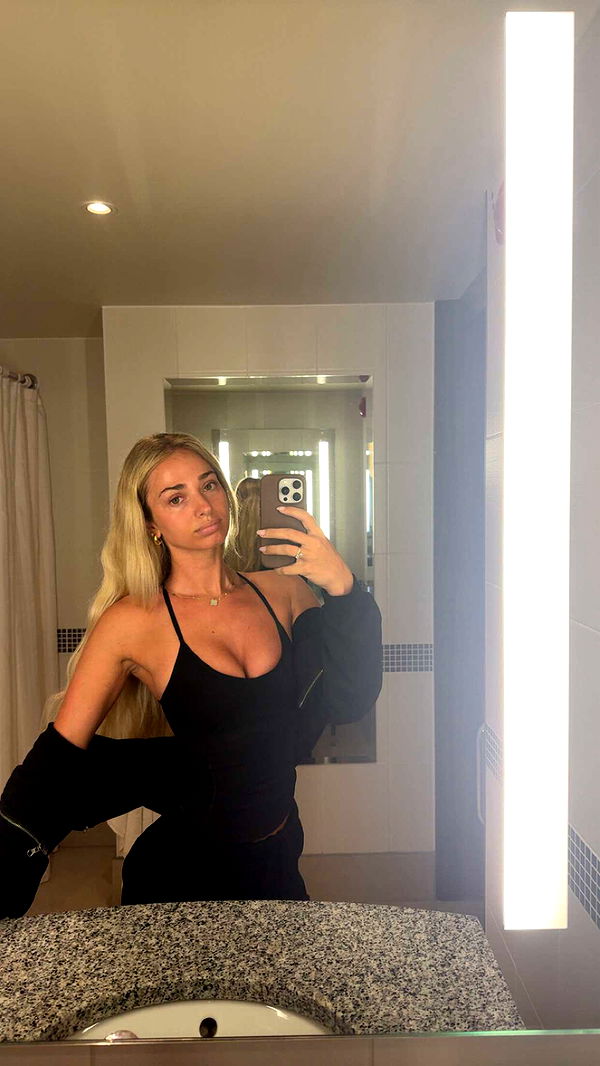 alexaadams30 image ~ Altpins