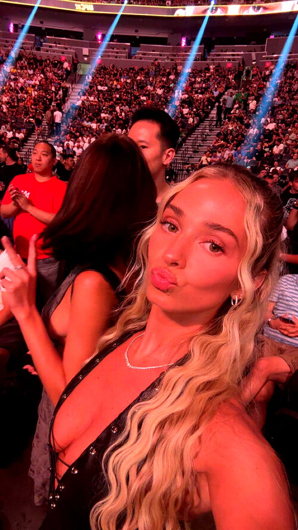 alexaadams30 image ~ Altpins