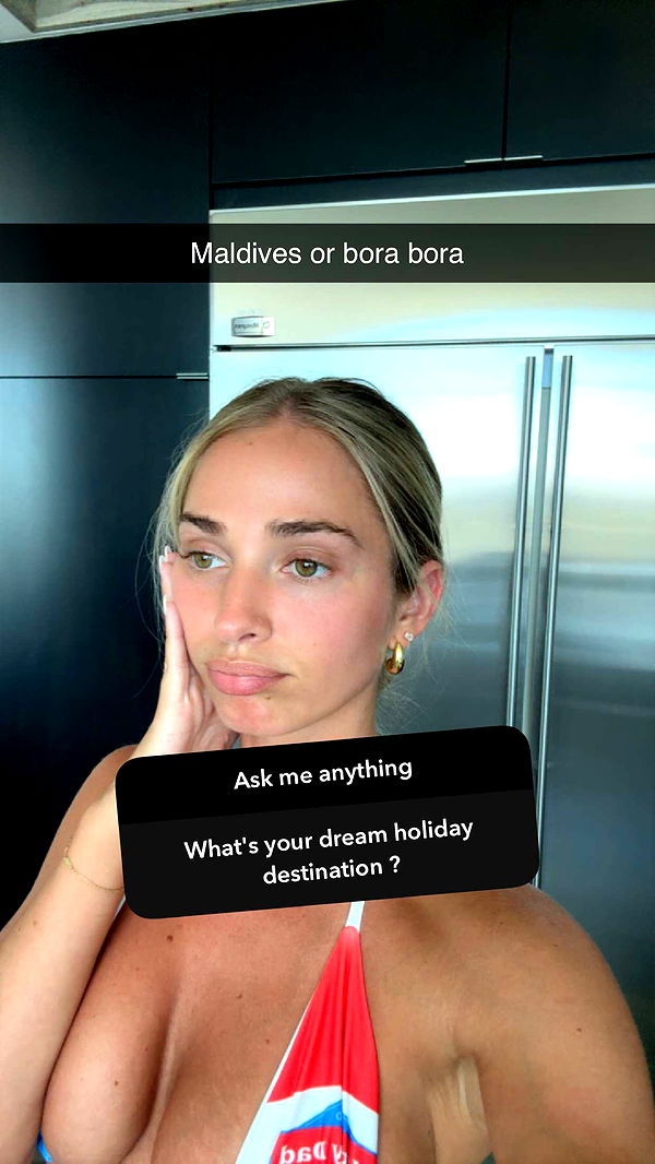 alexaadams30 image ~ Altpins