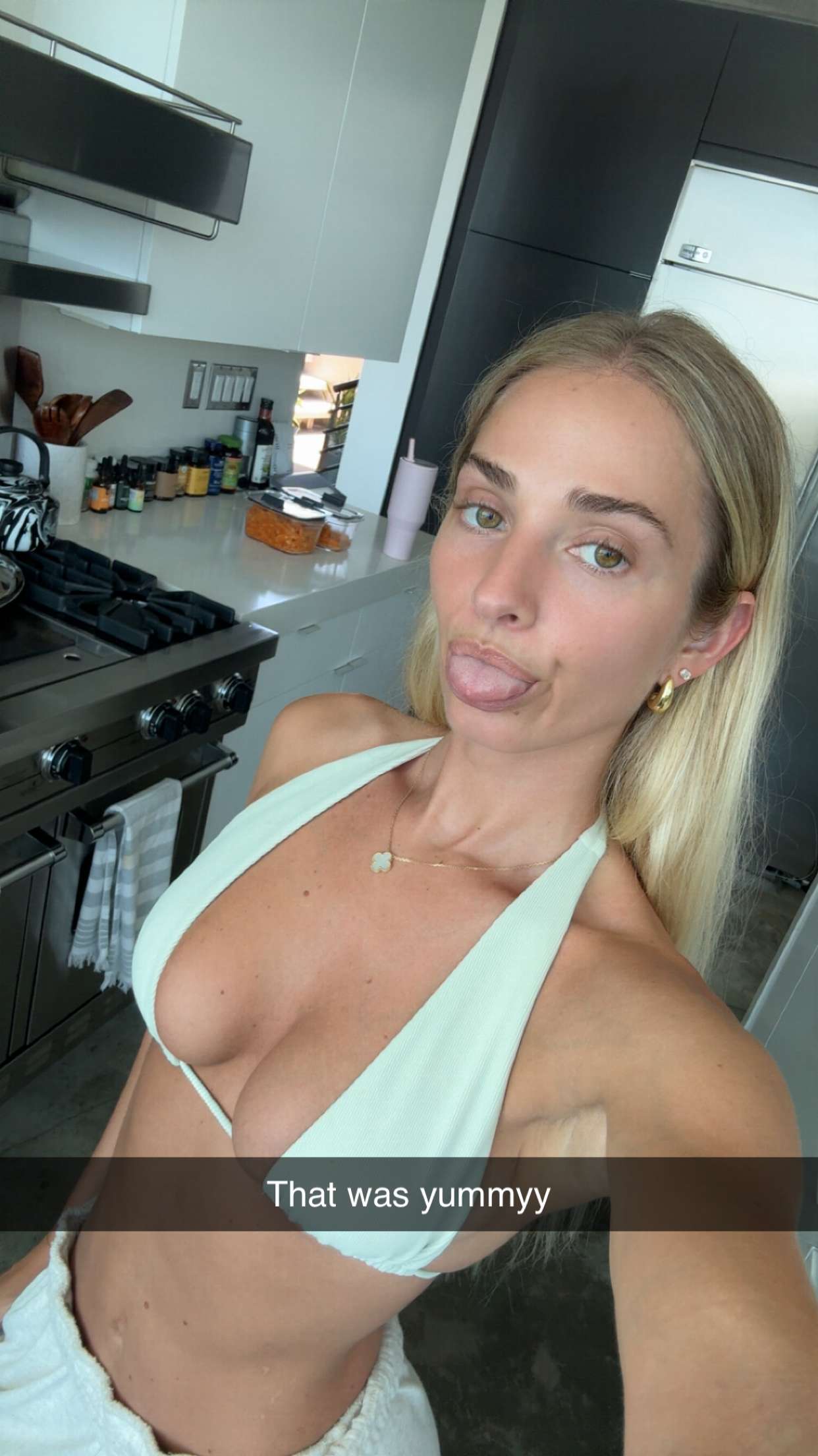 alexaadams30 snapchat image archive image