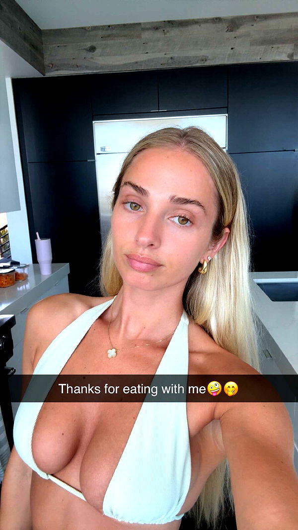 alexaadams30 image ~ Altpins