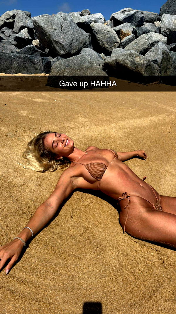 alexaadams30 image ~ Altpins