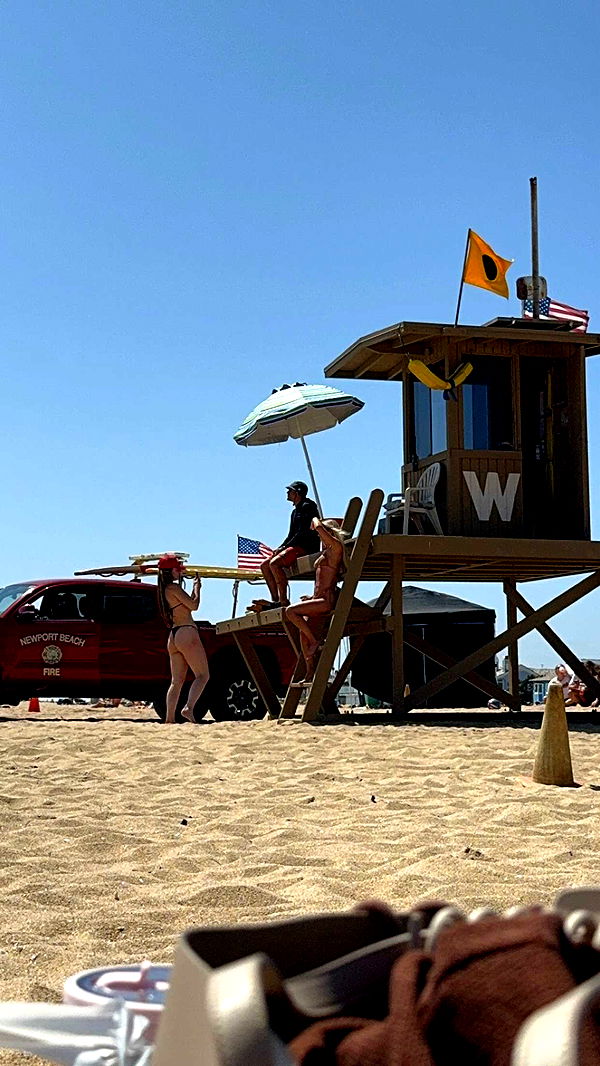 alexaadams30 image ~ Altpins