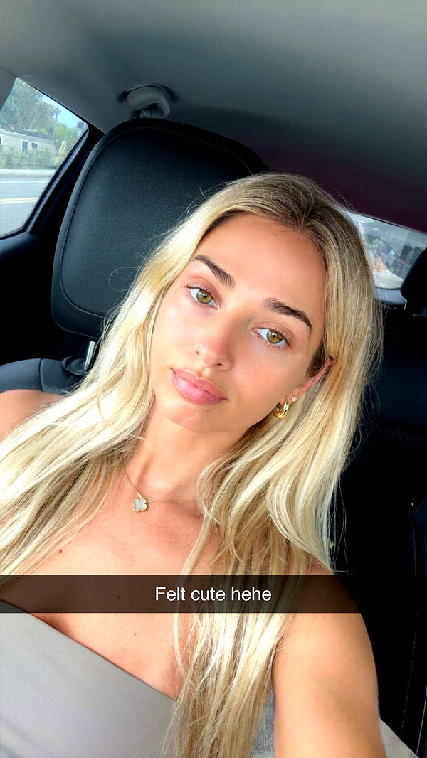 alexaadams30 image ~ Altpins