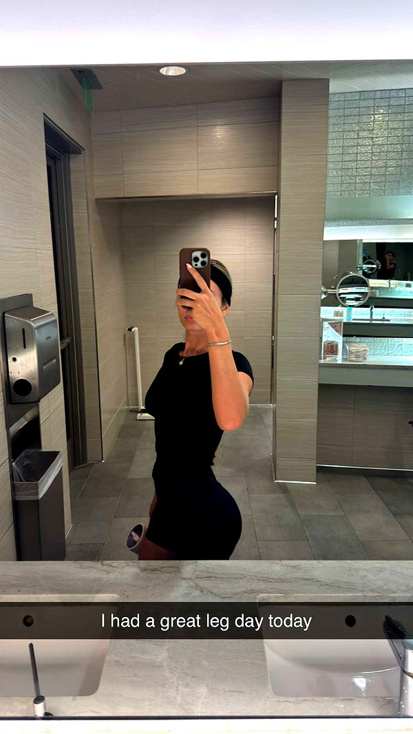 alexaadams30 image ~ Altpins